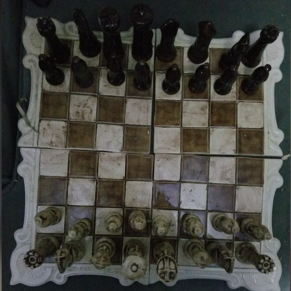 1975 sierra ceramic chess game